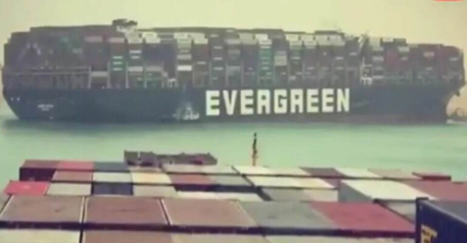 Suez-kanalen. Screendump YouTube