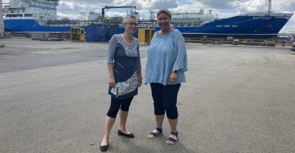 Fra venstre Anette H. Sørensen, maritim lærlingekoordinator og Christina Ørskov, direktør Orskov Yard A/S. Foto: MARLOG