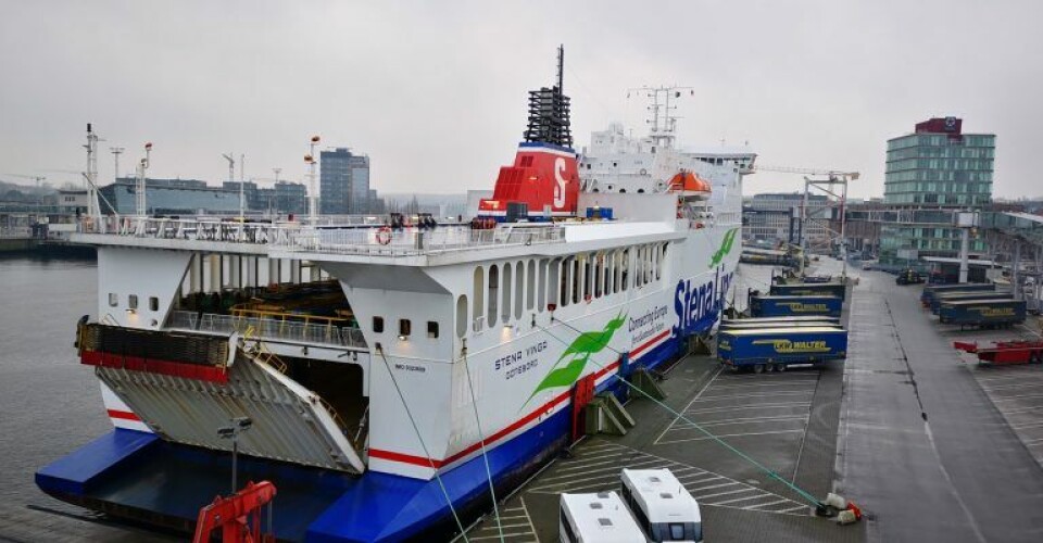 •	Stena Vinga: Den tidligere bornholmerfærge ”Hammerodde” nu ”Stena Vinga” har gennem flere uger trafikeret på overfarten mellem Gøteborg og Kiel medens storfærgen ”Stena Scandinavia” var i dok hos Fayard på Lindø. Foto: (Port of Kiel)