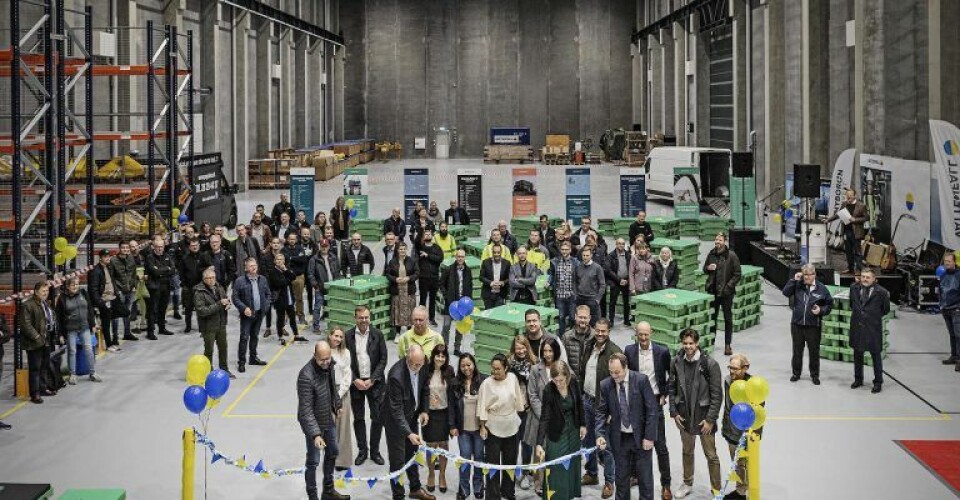 Snoren klippes, da Vattenfalls nye centrallager på Esbjerg Havn blev indviet i oktober. Foto: Esbjerg Havn