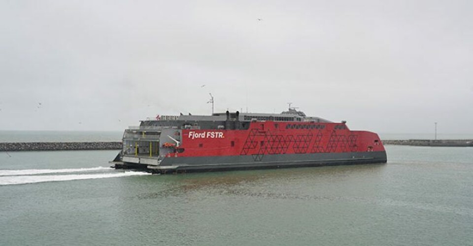 Fjord FSTR i havnebassinet på Hirtshals Havn. Foto Hirtshals Havn