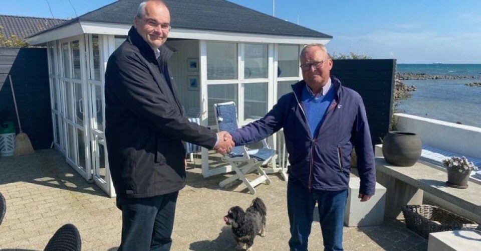 Søren Reinert, tidligere ejer af Havnens Miljøstation, og Claus Hauge Hansen fra Avista Oil. Søren Reinert, tidligere ejer af Havnens Miljøstation, og Claus Hauge Hansen fra Avista Oil. Foto: Avista Oil