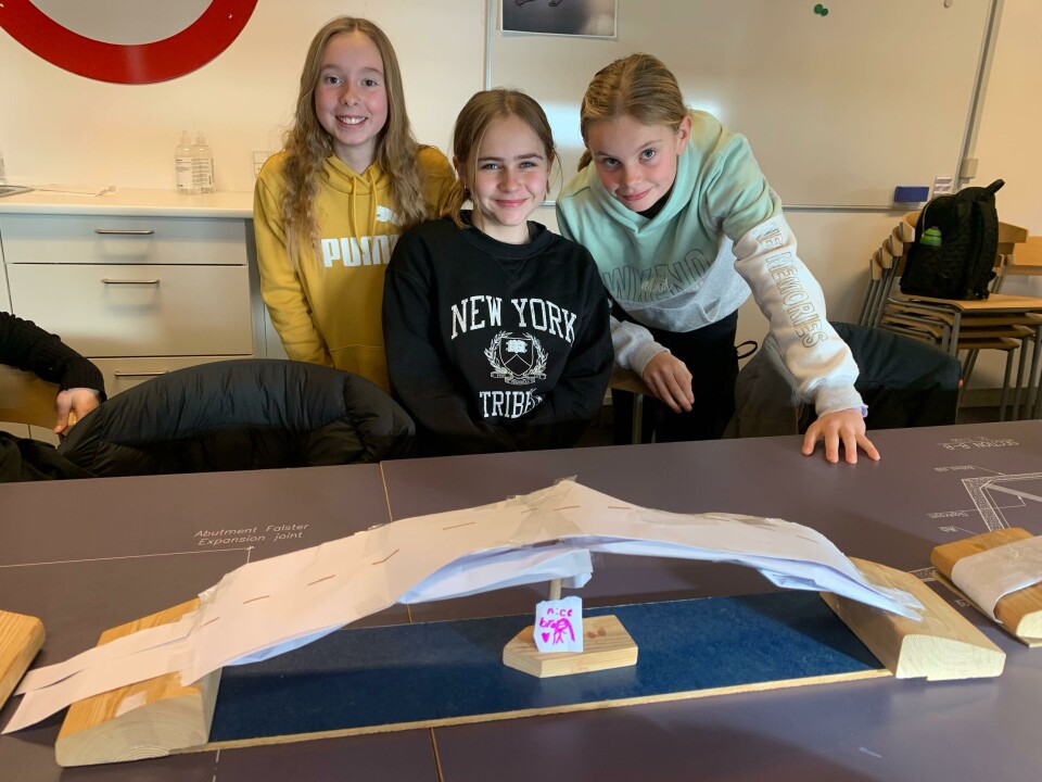 5. klasse fra Nørre Alslev Skole var den 22. november på besøg hos Storstrømsbroen.