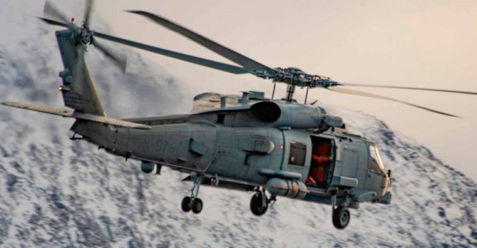 Arktisk Kommando har bl.a. støttet med en Seahawk helikopter under strømnedbruddet i Nuuk. Arktisk Kommando har bl.a. støttet med en Seahawk helikopter under strømnedbruddet i Nuuk. Foto: Forsvaret