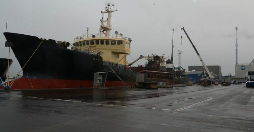 Kynde & Toft A/S gør klar til mølleparken Vesterhav Nord Clarea-ved-udrustnignskajen-ny-motor-18-12-2020-768x512-1