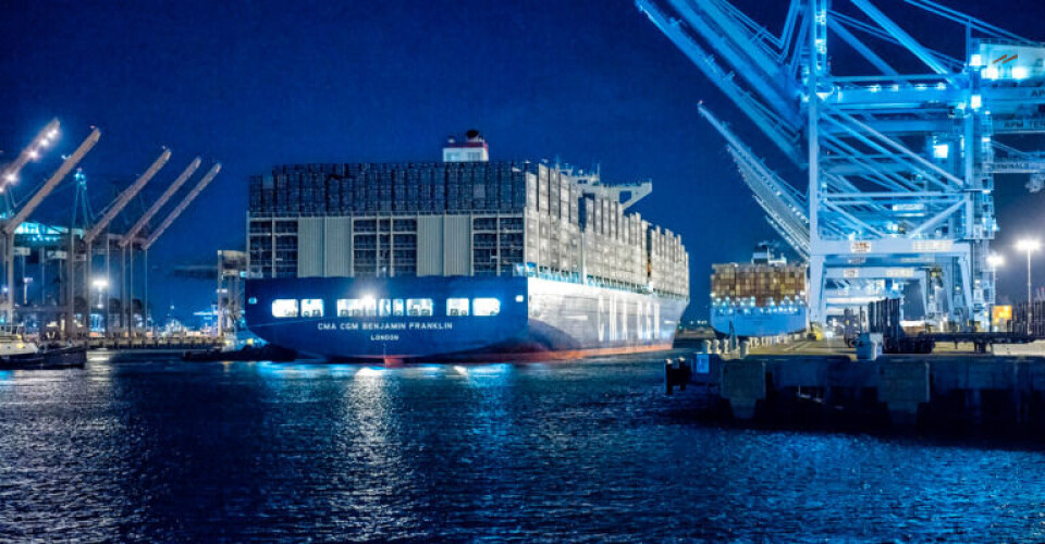 A ship departing Pier 400