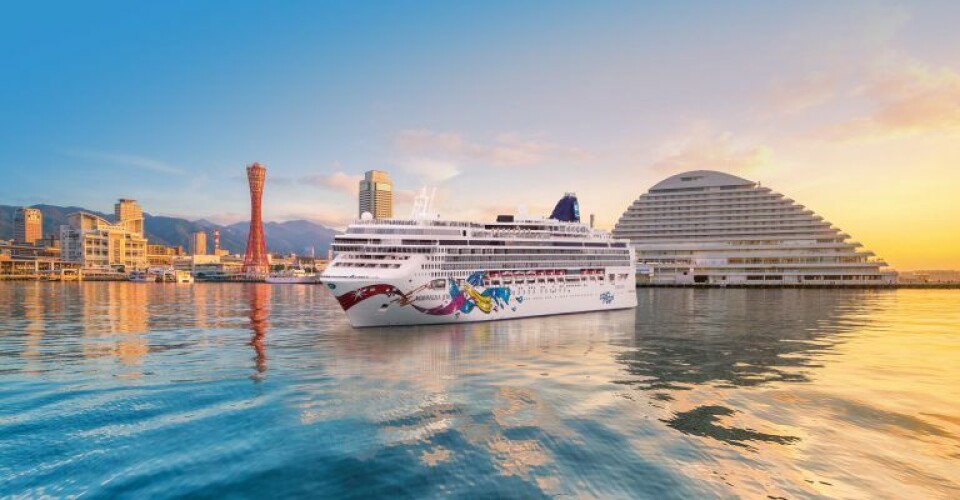 Norwegian Jewel i Kobe, Japan. Foto: Norwegian Cruise Line