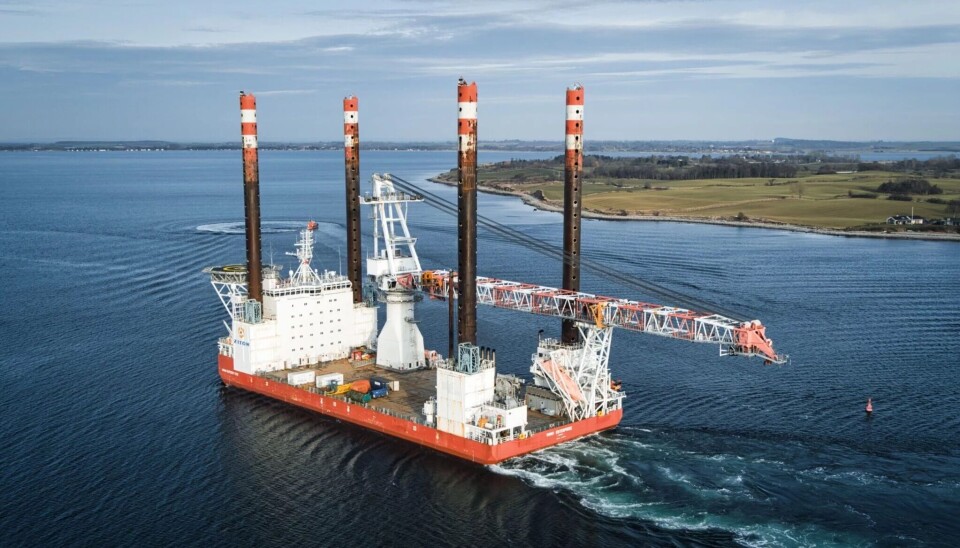 Fartøjet Wind Enterprise og resten af offshorerederiet får ny ejer.