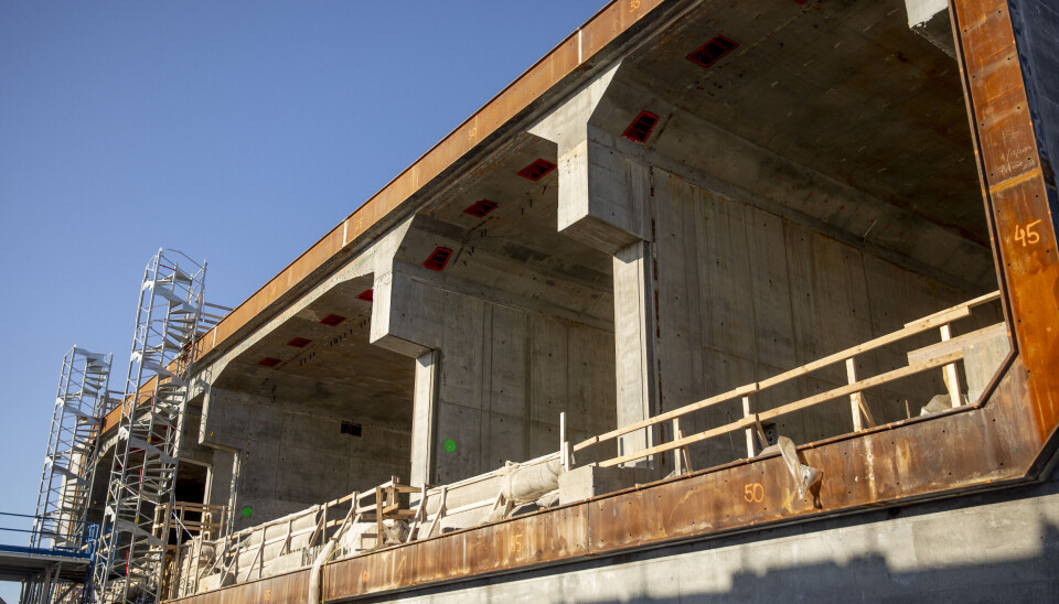 Det første specialelement med kælder til Femern Bælt-tunnelen er færdigstøbt.