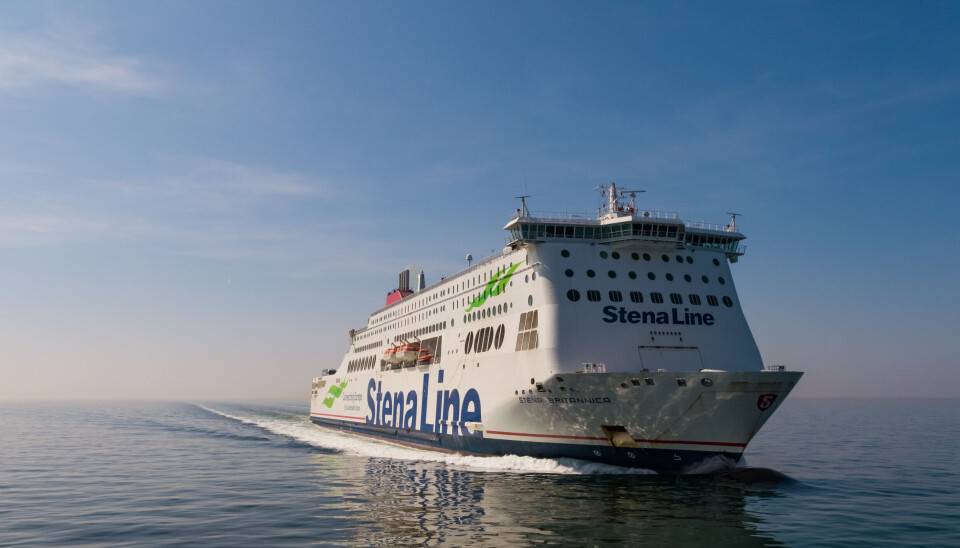 Svenske færgepassagerer kigger atter mod Danmark